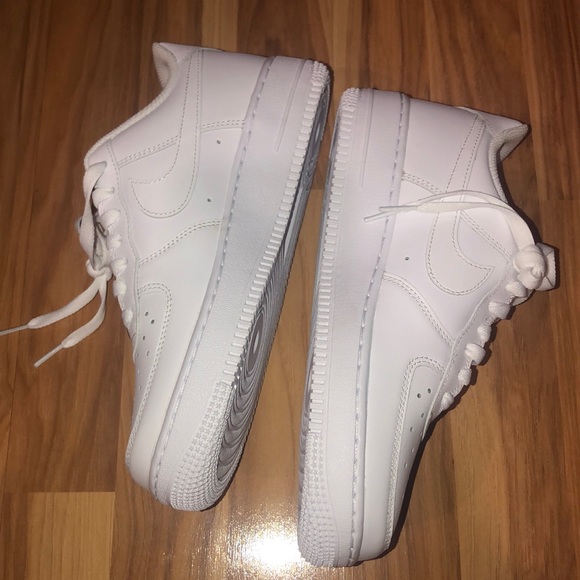 Custom Red Dragon Nike Air Force 1 ‘07 size 8.5 - Picture 5 of 6